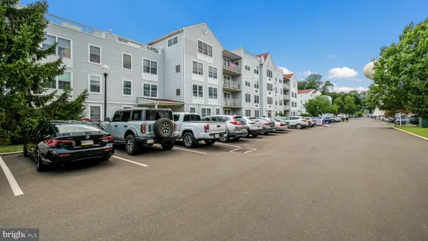 Property Slideshow image 3 of 33 | 10307 centennial sta 103, Warminster, PA, 18974