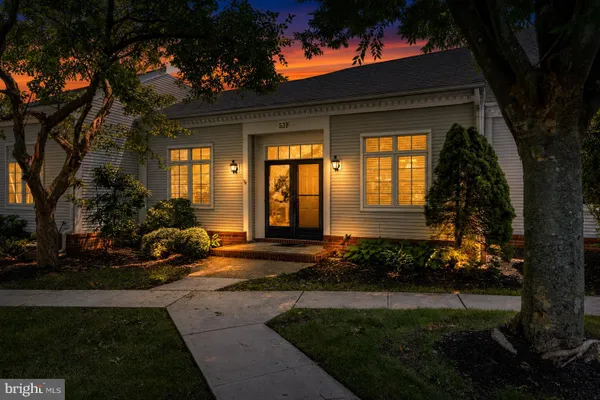 Property Slideshow image 3 of 30 | 53 winthrop rd f, Monroe Township, NJ, 08831