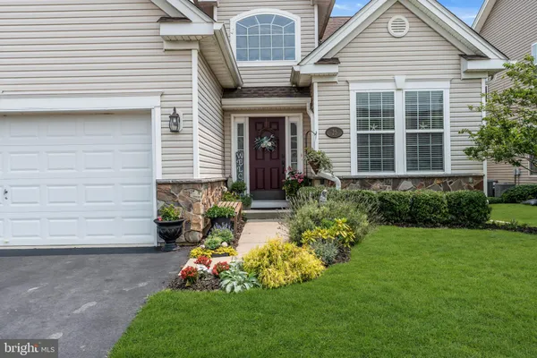 Property Slideshow image 2 of 50 | 25 twilight dr, Barnegat, NJ, 08005