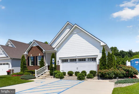 Property Slideshow image 3 of 30 | 602 van buren ct, Swedesboro, NJ, 08085