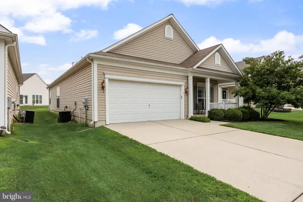 Property Slideshow image 2 of 39 | 3 alexander dr, Hammonton, NJ, 08037
