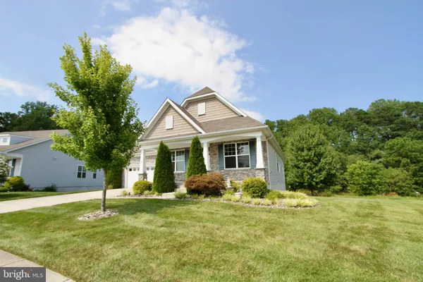 Property Slideshow image 2 of 31 | 108 n red hvn, Dover, DE, 19901
