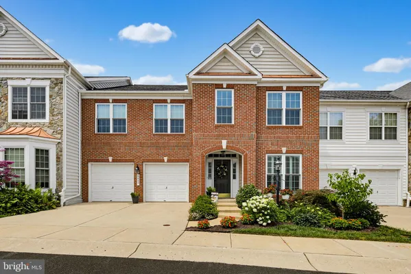 Property Slideshow image 2 of 70 | 8887 warm granite dr 38, Columbia, MD, 21045