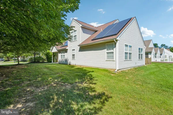 Property Slideshow image 3 of 42 | 1 yarrow way, Langhorne, PA, 19047