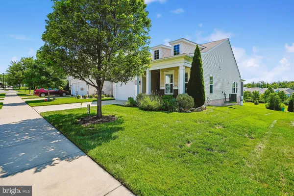 Property Slideshow image 3 of 48 | 132 long point dr, Fredericksburg, VA, 22406