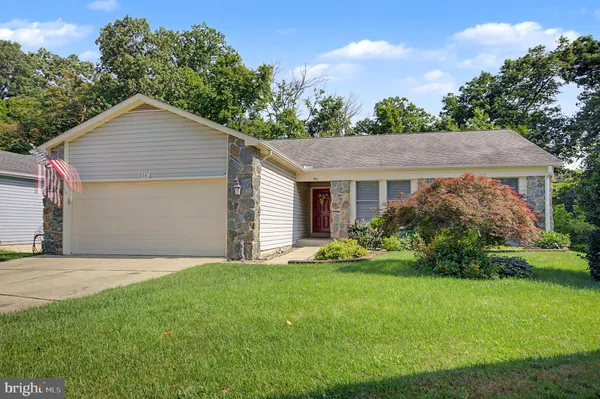 Property Slideshow image 2 of 75 | 816 boatswain way, Annapolis, MD, 21401