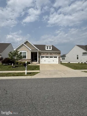 Property Slideshow image 3 of 17 | 171 silver maple rd, Middletown, DE, 19709