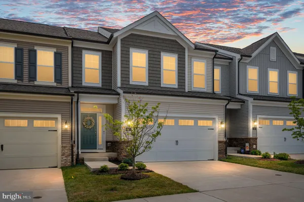 Property Slideshow image 2 of 83 | 223 smokebush dr, Stafford, VA, 22554
