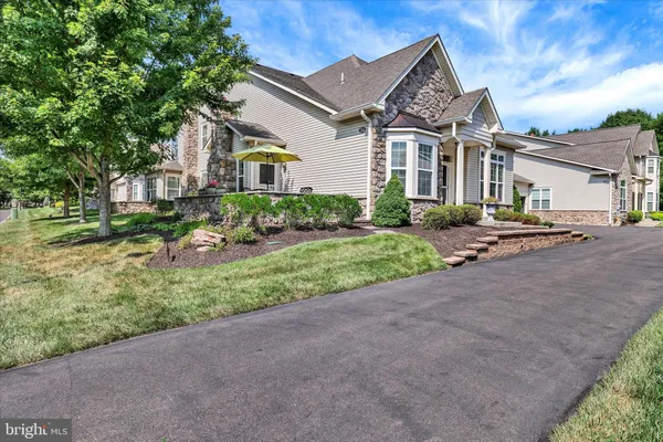 Property Slideshow image 3 of 48 | 216 willow dr, Newtown, PA, 18940
