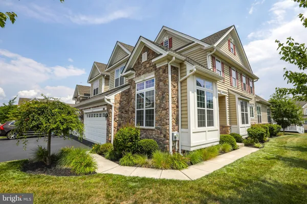 Property Slideshow image 3 of 63 | 171 iron hill way, Collegeville, PA, 19426