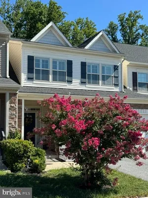 Property Slideshow image 2 of 44 | 9816 wilderness ln, Laurel, MD, 20723