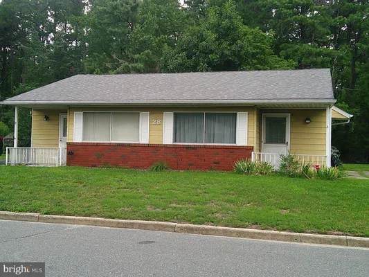 Property Slideshow image 2 of 23 | 28 maine ave a, Manchester Township, NJ, 08759