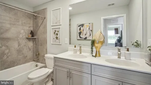Property Slideshow image 2 of 13 | 10338 yosemite st, White Plains, MD, 20695