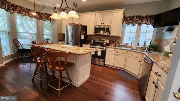 Property Slideshow image 3 of 32 | 734 twining way, Collegeville, PA, 19426