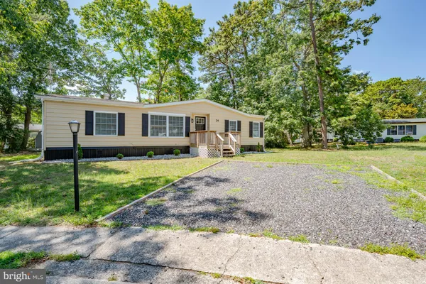 Property Slideshow image 3 of 59 | 24 holly ct, Mays Landing, NJ, 08330