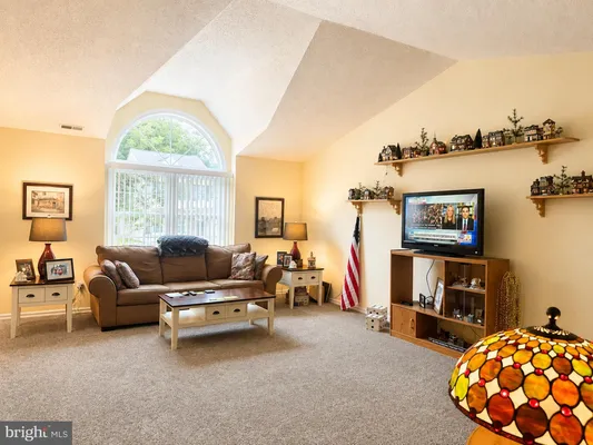 Property Slideshow image 3 of 14 | 526 trinidad blvd, Williamstown, NJ, 08094
