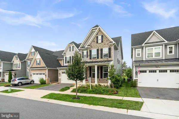 Property Slideshow image 3 of 68 | 2719 orchard oriole way, Odenton, MD, 21113