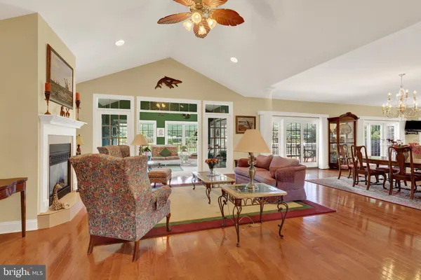 Property Slideshow image 3 of 36 | 7133 lone ridge ct, Fayetteville, PA, 17222