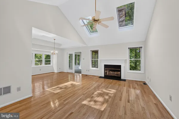 Property Slideshow image 3 of 48 | 1093 lincoln dr 1093, West Chester, PA, 19380