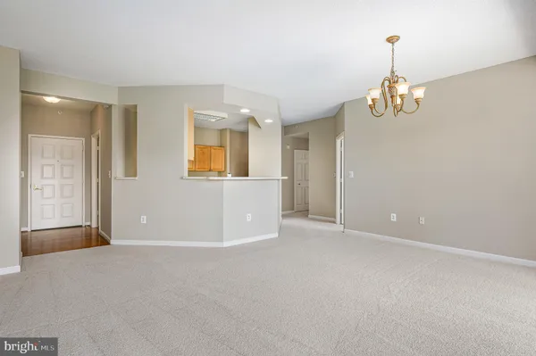 Property Slideshow image 2 of 54 | 19365 cypress ridge ter 615, Leesburg, VA, 20176
