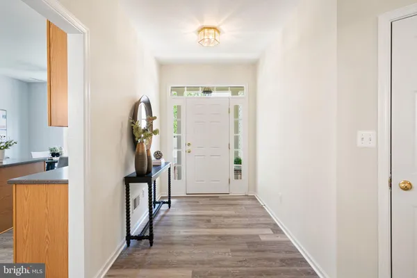 Property Slideshow image 2 of 42 | 13281 fieldstone way, Gainesville, VA, 20155