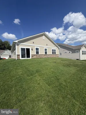 Property Slideshow image 3 of 5 | 10341 yosemite st, White Plains, MD, 20695