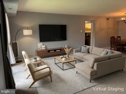 Property Slideshow image 2 of 38 | 5204 delaire landing rd 204, Philadelphia, PA, 19114