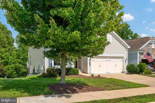 Property Slideshow image 3 of 78 | 143 denison st, Fredericksburg, VA, 22406