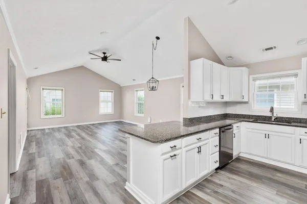 Property Slideshow image 3 of 24 | 1853 rosser ln, Winchester, VA, 22601