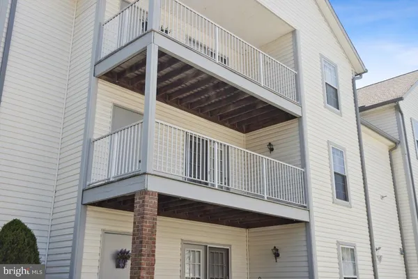 Property Slideshow image 2 of 5 | 2003 rudy serra dr 2c, Eldersburg, MD, 21784