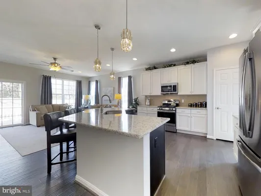 Property Slideshow image 2 of 17 | 2 nobles pond xing, Dover, DE, 19904