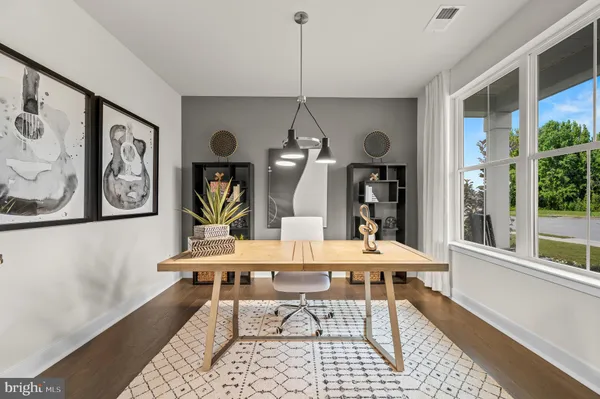 Property Slideshow image 3 of 34 | 1000 virdin dr, Smyrna, DE, 19977