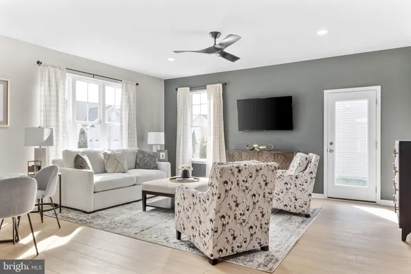 Property Slideshow image 2 of 10 | 3 nobles pond xing, Dover, DE, 19904