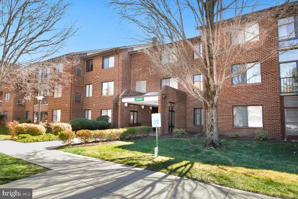 Property Slideshow image 2 of 34 | 15320 pine orchard dr 83-2j, Silver Spring, MD, 20906