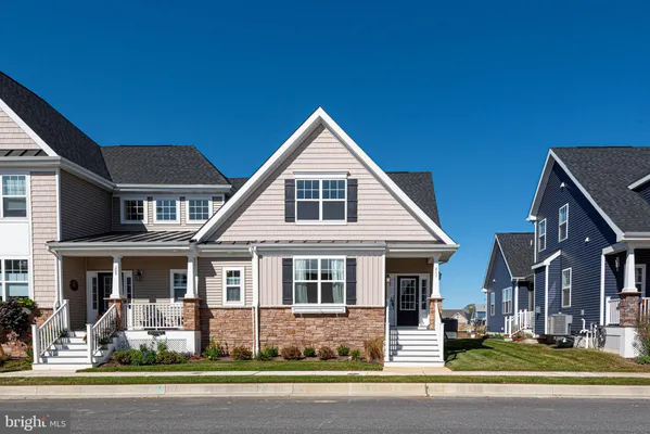 Property Slideshow image 2 of 64 | 211 prospect st, Milton, DE, 19968