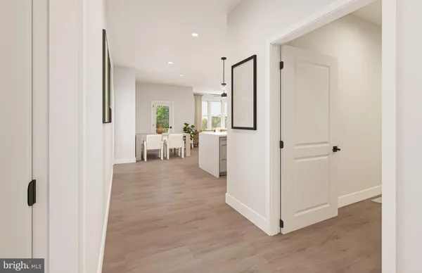 Property Slideshow image 3 of 12 | 1121 fortune ter 5, Potomac, MD, 20854