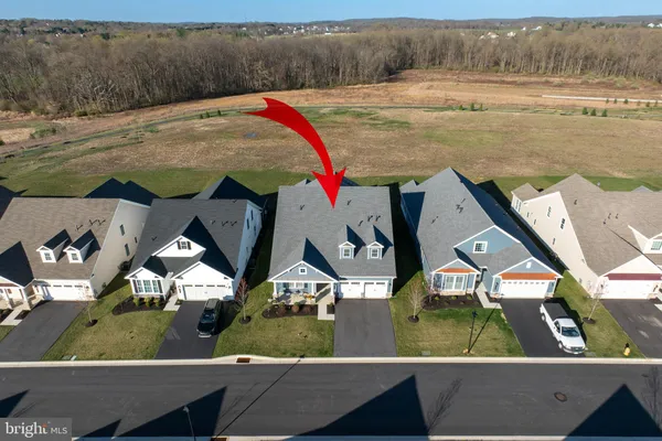 Property Slideshow image 3 of 41 | 402 national dr, Downingtown, PA, 19335