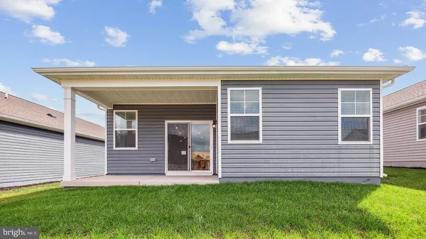 Property Slideshow image 2 of 15 | 93 elderberry way, Gettysburg, PA, 17325