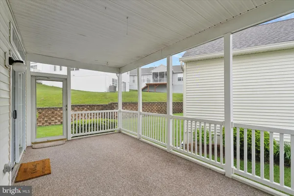 Property Slideshow image 3 of 19 | 1604 e fox brushs way, Glen Mills, PA, 19342