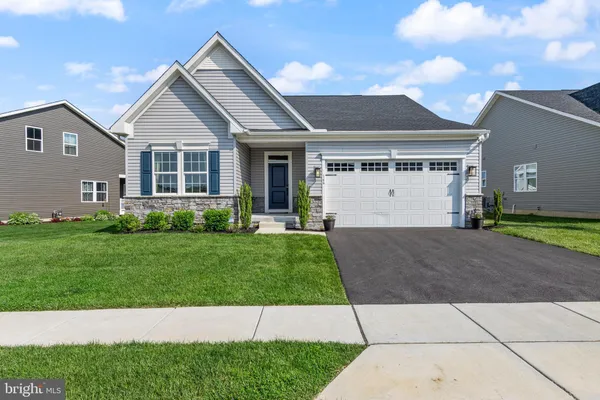 Property Slideshow image 2 of 52 | 166 hood farm dr, West Grove, PA, 19390