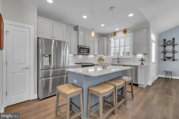 Property Slideshow image 3 of 56 | 312 topside dr 223, Stevensville, MD, 21666