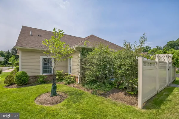 Property Slideshow image 3 of 32 | 1 hedge row rd, Princeton, NJ, 08540