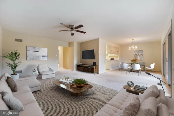 Property Slideshow image 2 of 32 | 3360 gleneagles dr 71-2b, Silver Spring, MD, 20906