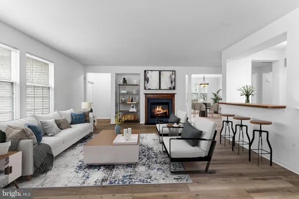 Property Slideshow image 2 of 39 | 4 brakeman ct, Hightstown, NJ, 08520