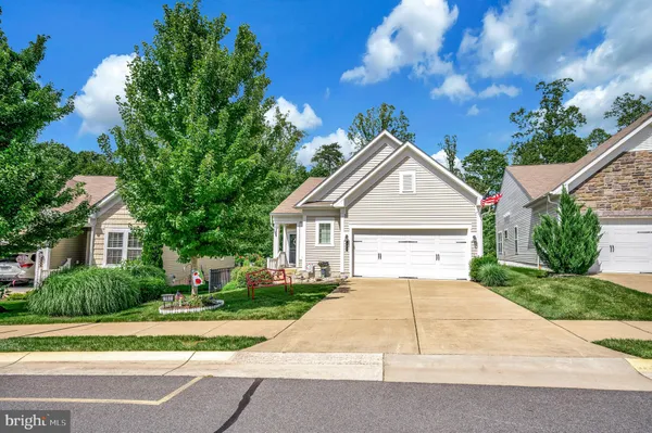 Property Slideshow image 3 of 42 | 161 denison st, Fredericksburg, VA, 22406