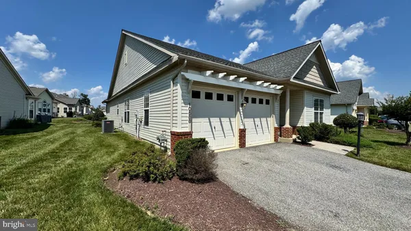 Property Slideshow image 2 of 9 | 10588 shooting star ln, Waldorf, MD, 20603