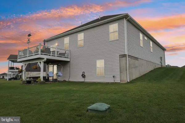 Property Slideshow image 3 of 67 | 184 haven dr, Pottstown, PA, 19464