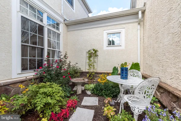 Property Slideshow image 3 of 60 | 279 goldenrod dr 53, Upper Gwynedd, PA, 19446