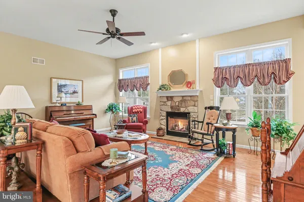 Property Slideshow image 2 of 51 | 905 walnut crest dr l-0064 dr, Lebanon, PA, 17046