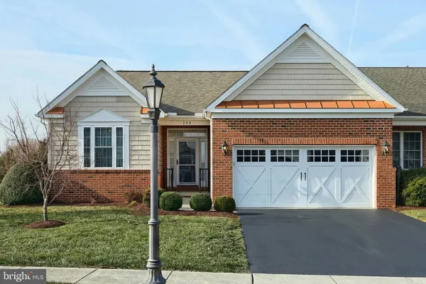 Property Slideshow image 2 of 33 | 195 st michaels way, Hanover, PA, 17331